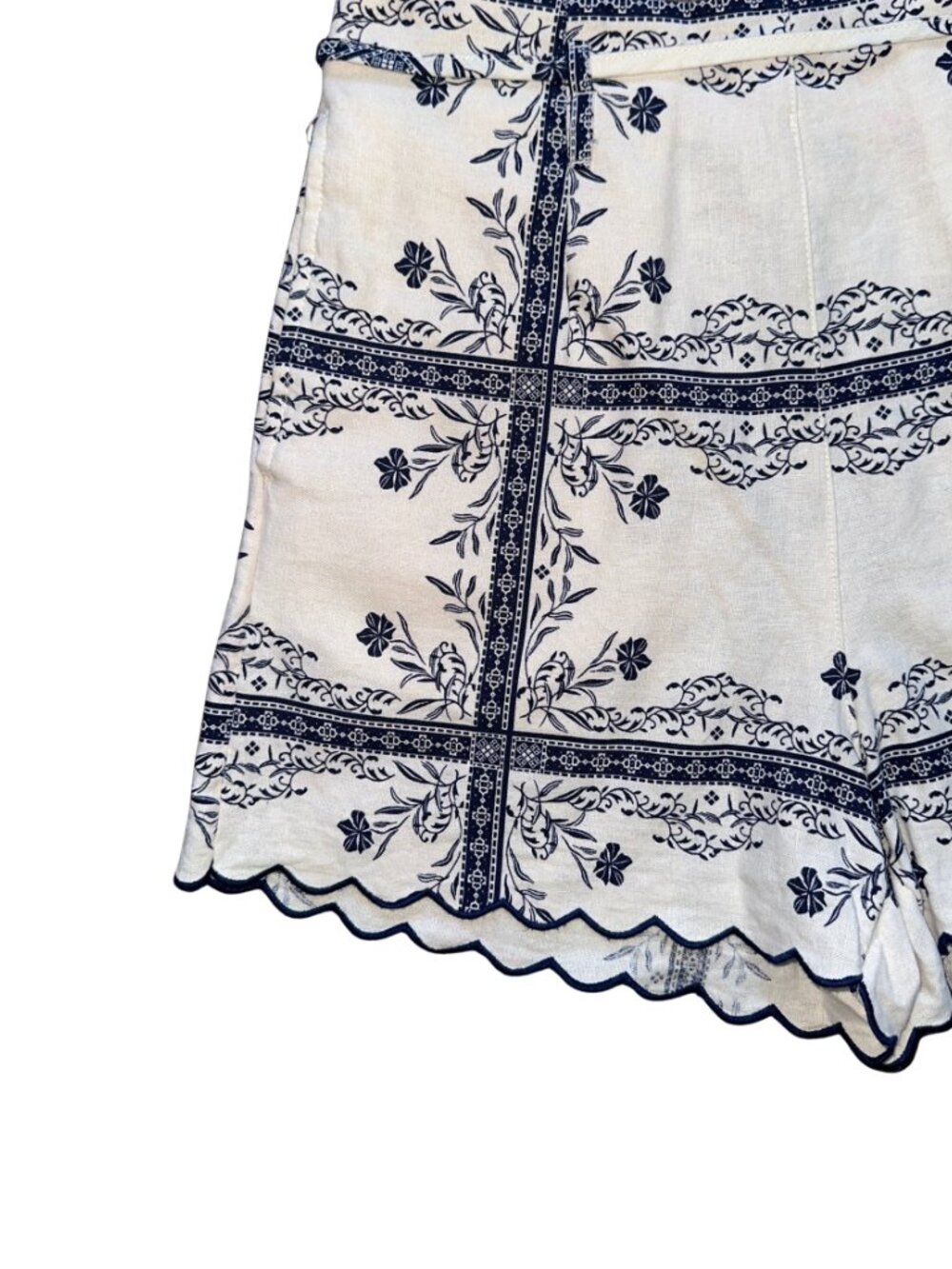 NWOT A New Day Blue White Floral Linen Blend Scalloped Shorts Size 2 - Picture 11 of 11